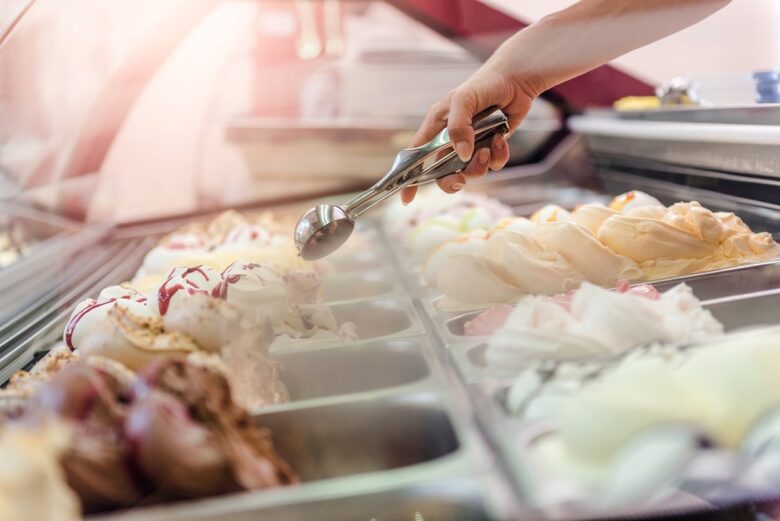 5-Accessori-da-banco-essenziali-per-una-gelateria-di-successo